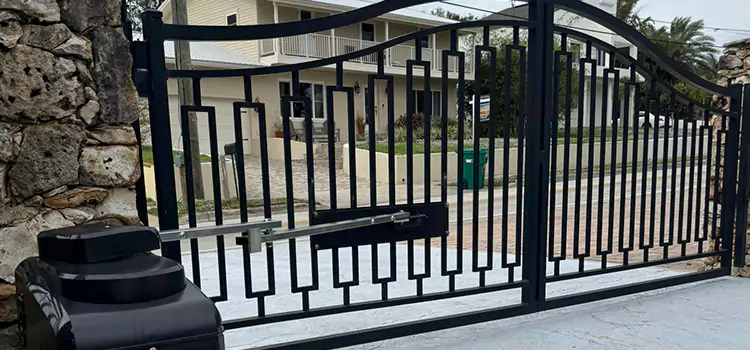 Swing Gate Opener with Keypad Maple Grove